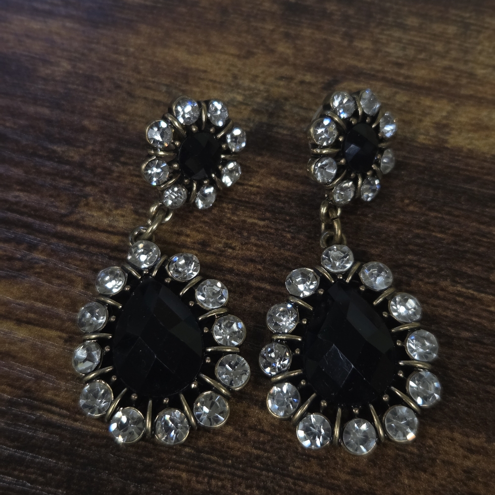 BOGO💖Black Acrylic and Crystal Statement Earrings